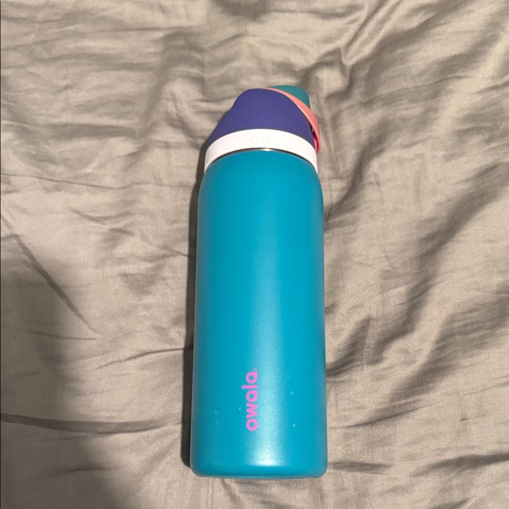 Owala Teal and Purple Water Bottle